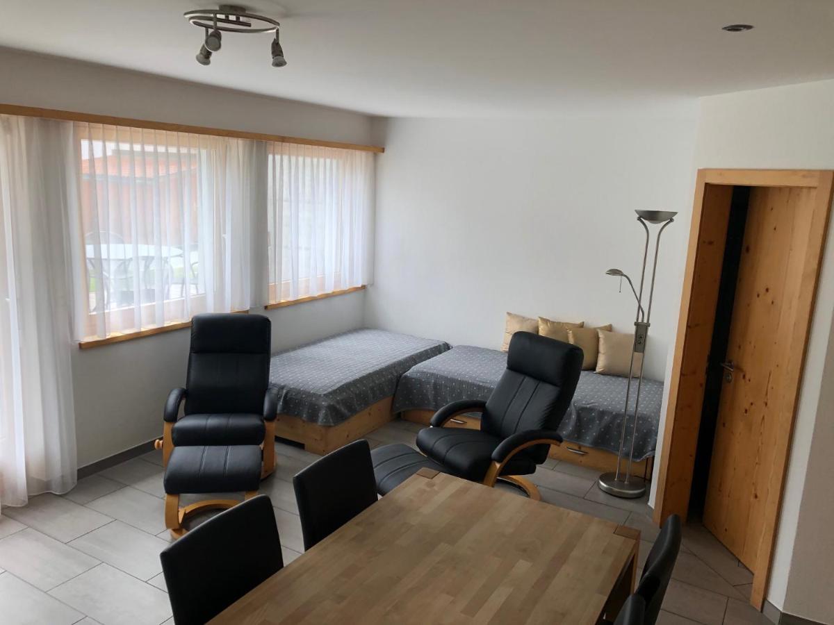Chasa Mundin Apartment ชกูอล ภายนอก รูปภาพ